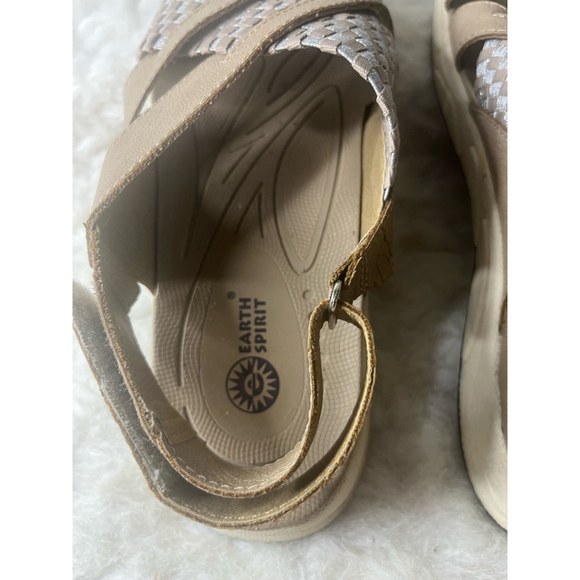 Earth Spirit Sandals Womens 8 Slingback Strappy WMES29ER073 Tan Faux Leather - Picture 3 of 8
